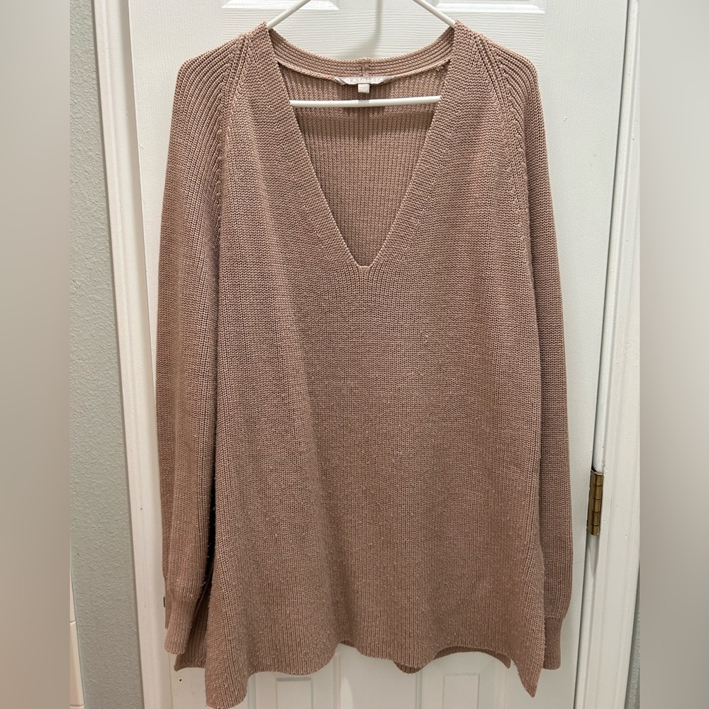 Athleta V-Neck sweater